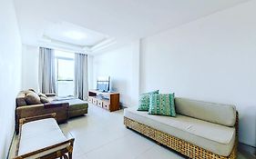 Excelente apartamento no melhor point de Itaúna a 100 m da praia